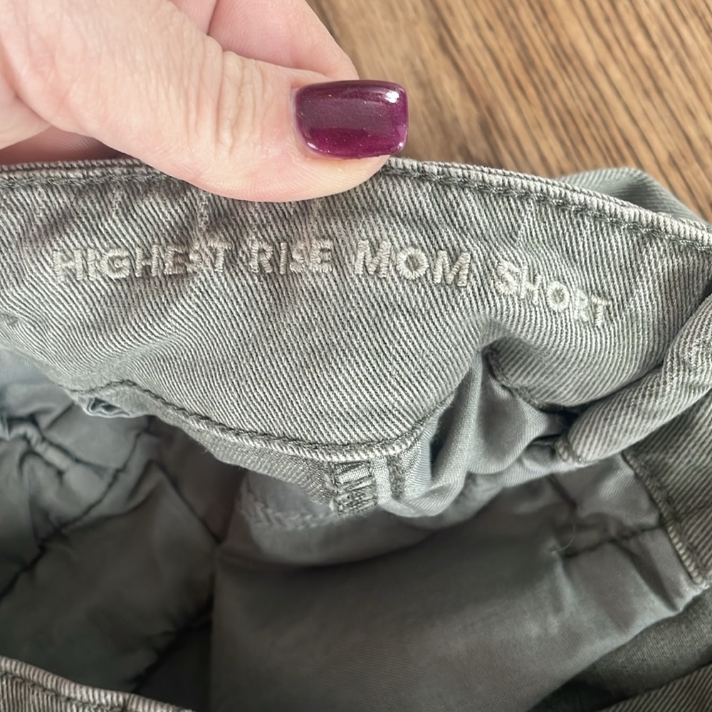 AE Highest Rise Denim Mom Shorts - Picture 4 of 6